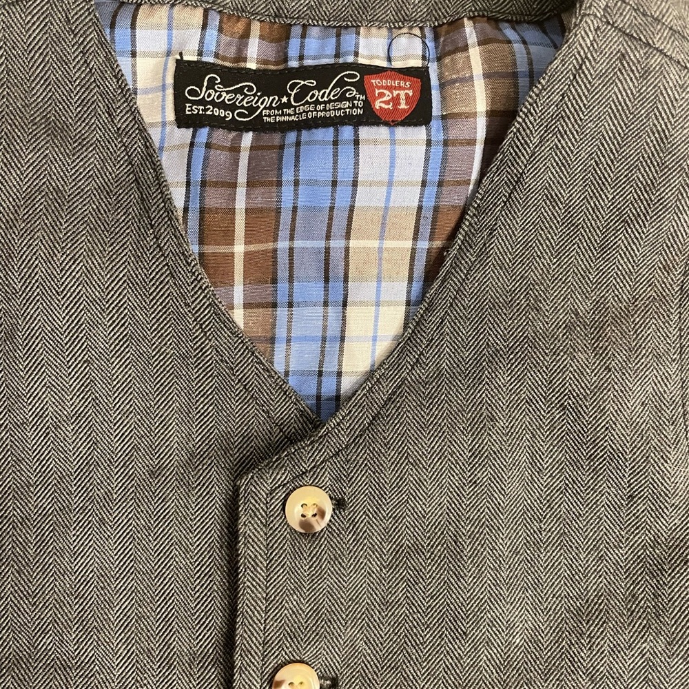 Sovereign Code Vest - Size 2T - Picture 2 of 4